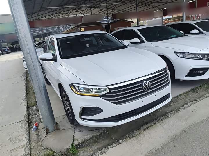 Фото 4 - Volkswagen Lavida