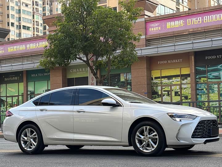 Фото 3 - Buick Regal