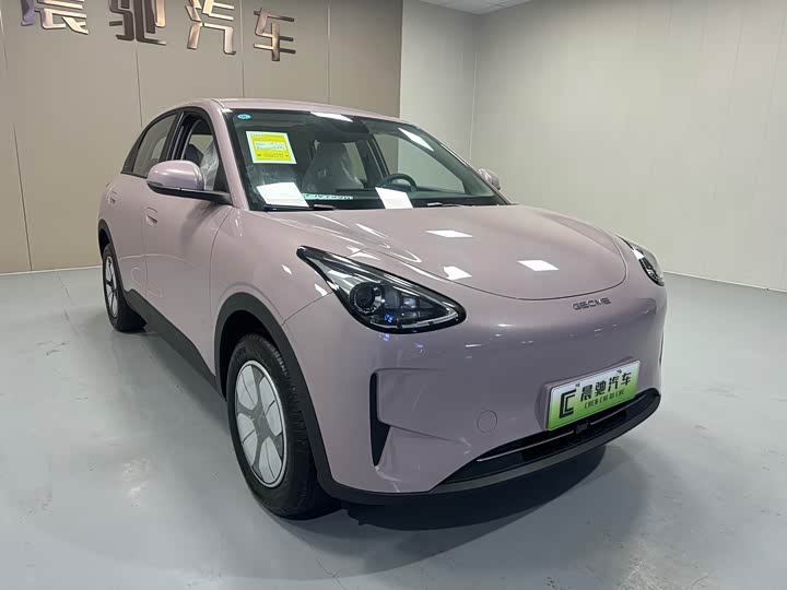 Фото 4 - Geely Galaxy Geome