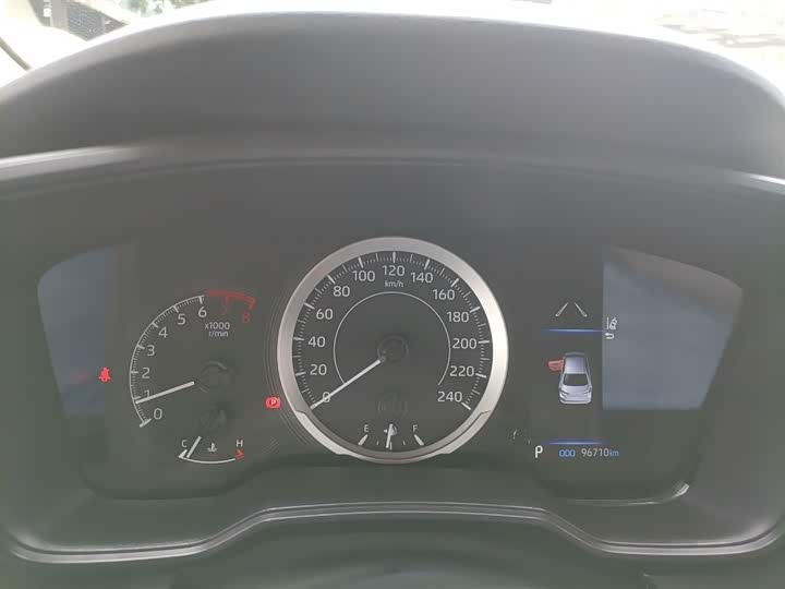 Фото 12 - Toyota Corolla