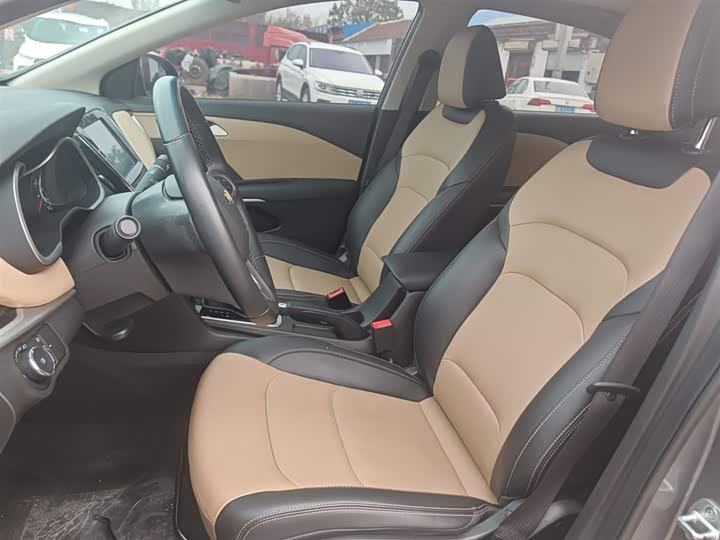 Фото 15 - Chevrolet Monza