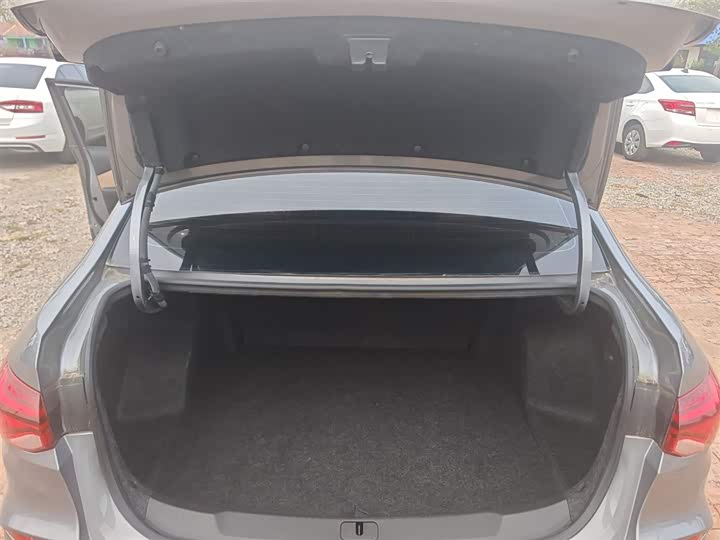 Фото 19 - Chevrolet Monza