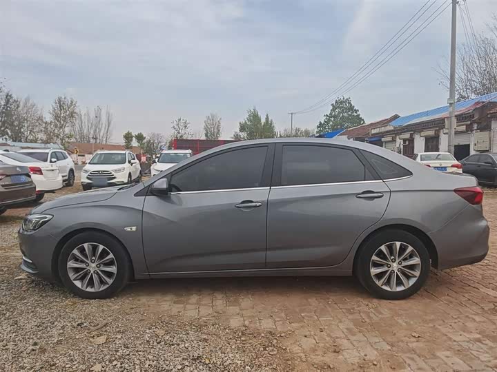 Фото 5 - Chevrolet Monza