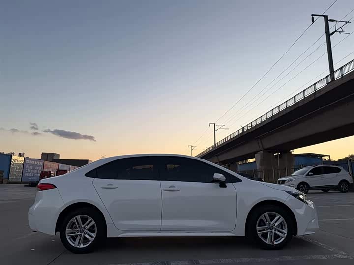 Фото 6 - Toyota Levin