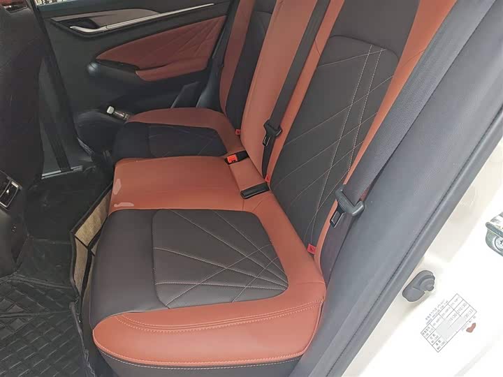 Фото 15 - Changan Eado Plus