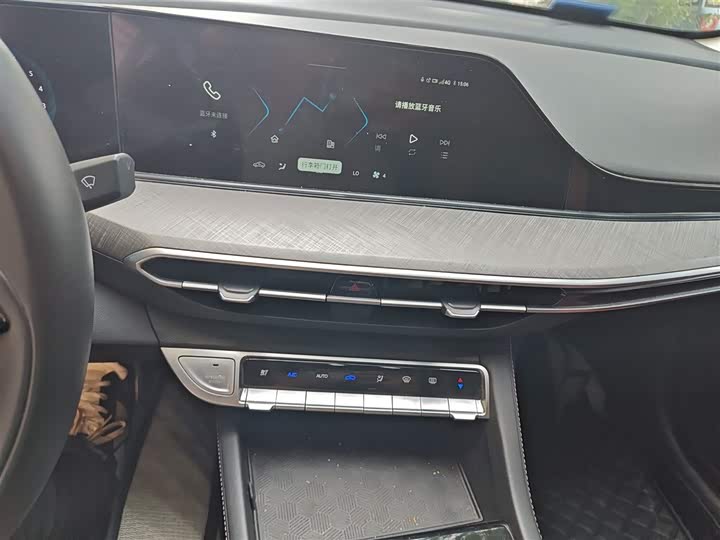 Фото 6 - Changan Eado Plus