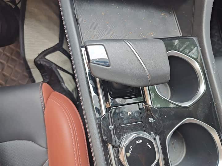 Фото 7 - Changan Eado Plus