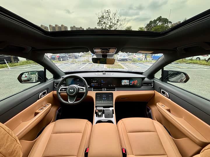 Фото 17 - LiXiang One