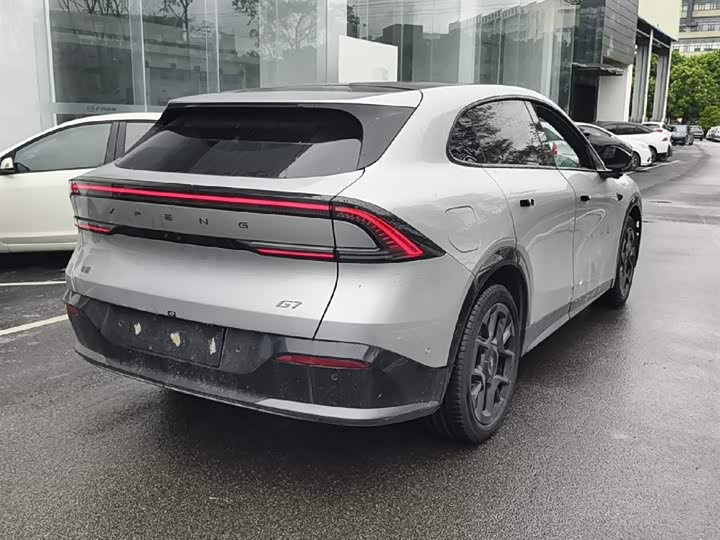 Фото 3 - XPeng G7