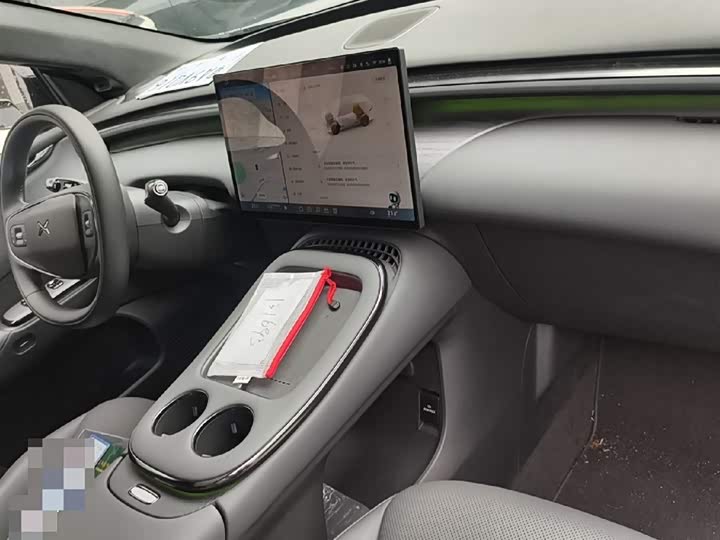 Фото 8 - XPeng G7