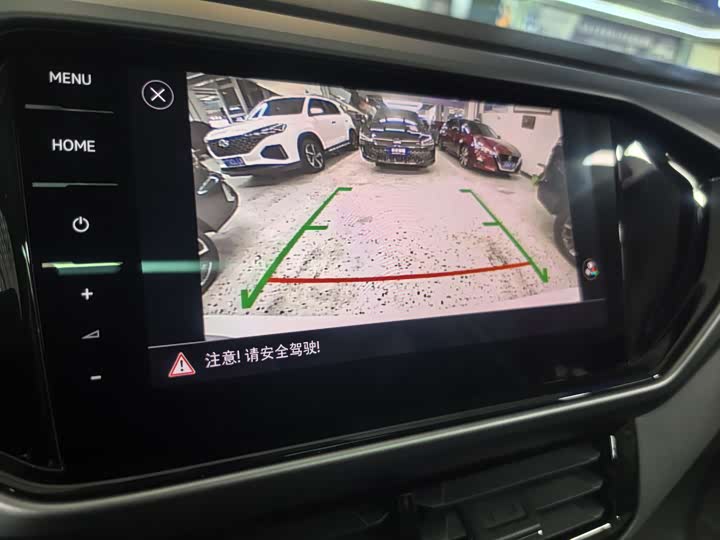 Фото 20 - Volkswagen T-Cross