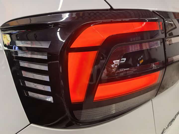 Фото 22 - Volkswagen T-Cross