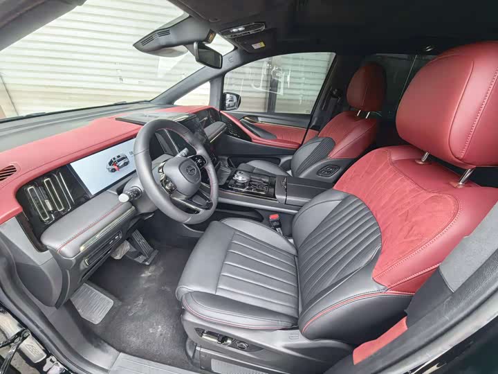 Фото 6 - GAC Trumpchi M8