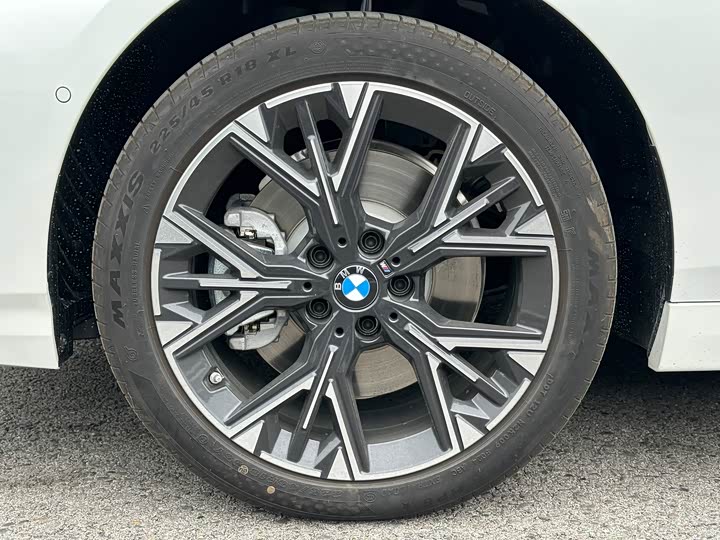 Фото 19 - BMW 2 Series