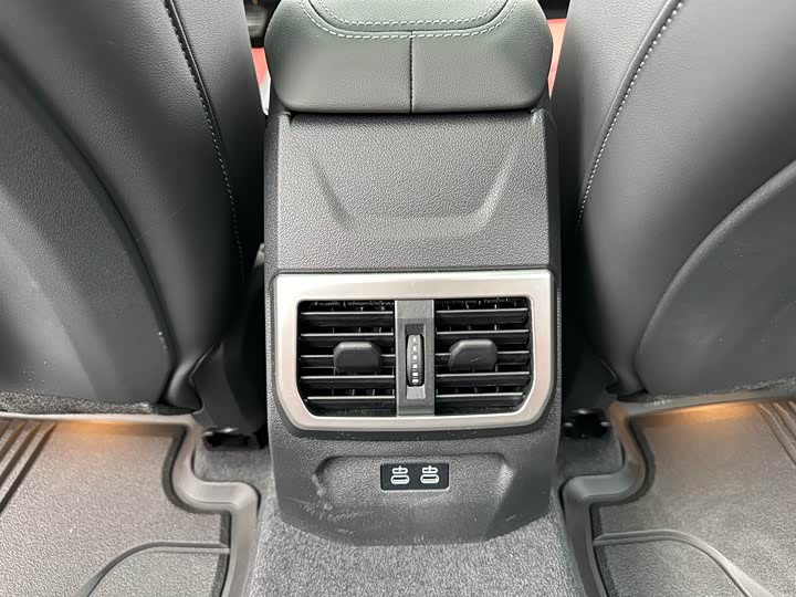 Фото 21 - BMW 2 Series