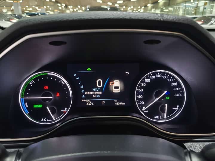 Фото 11 - Toyota Avalon