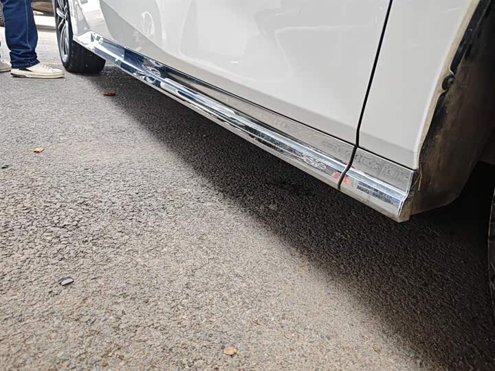 Фото 21 - GAC Trumpchi M8