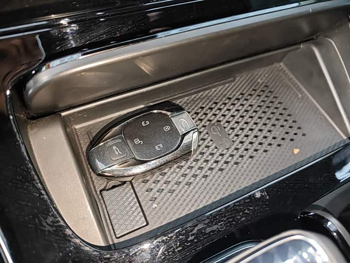 Фото 9 - GAC Trumpchi M8