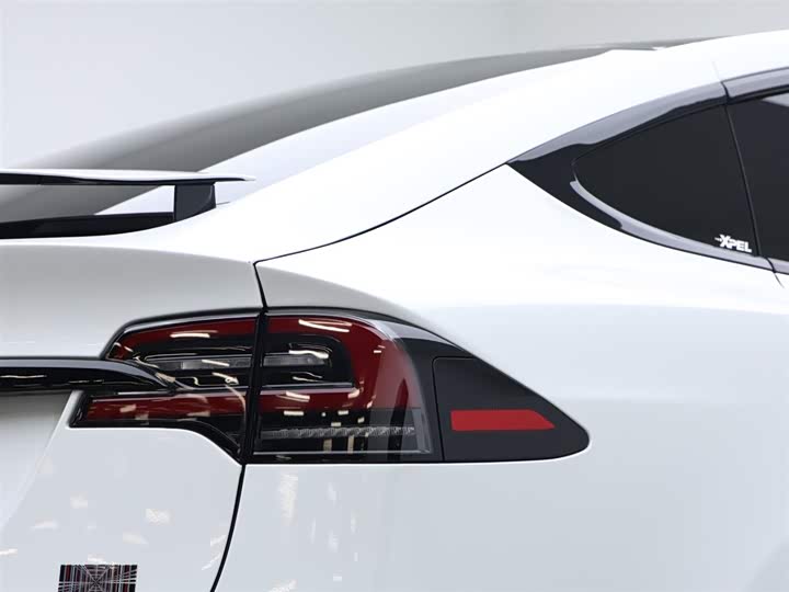 Фото 7 - Tesla Model X