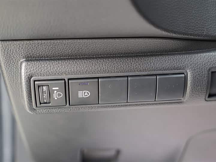 Фото 11 - Toyota Corolla