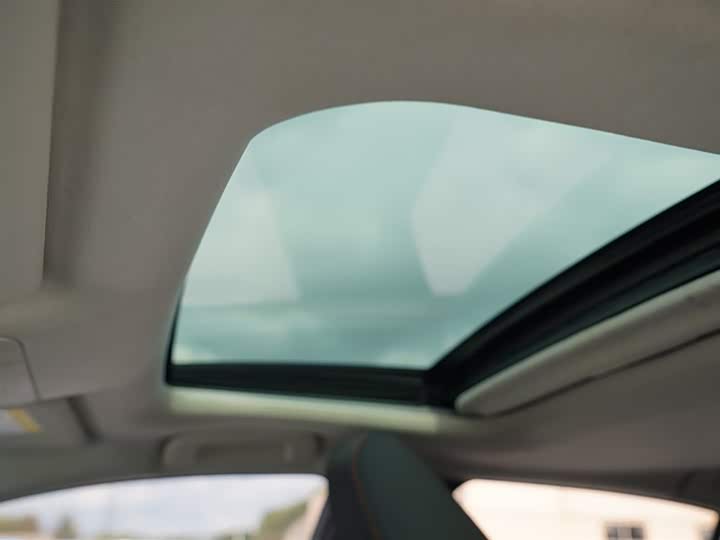 Фото 15 - Toyota Corolla