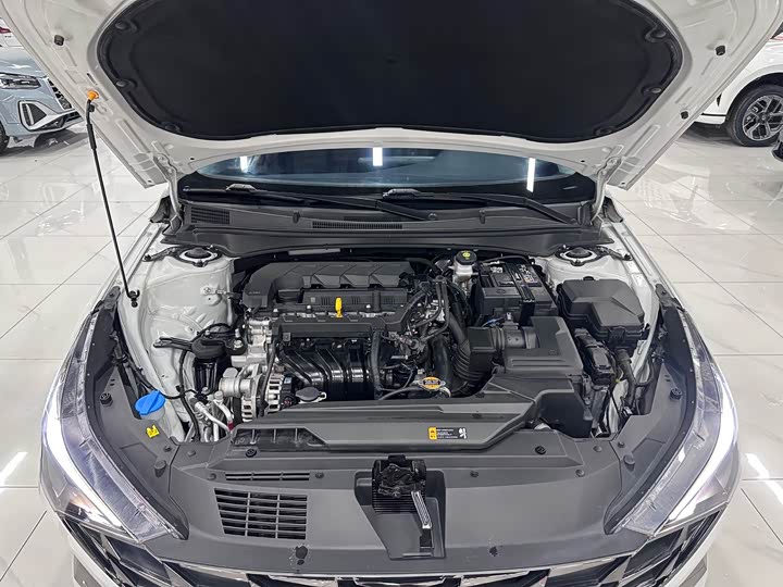 Фото 18 - Hyundai Elantra N line