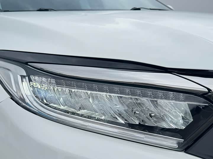 Фото 17 - Honda Vezel