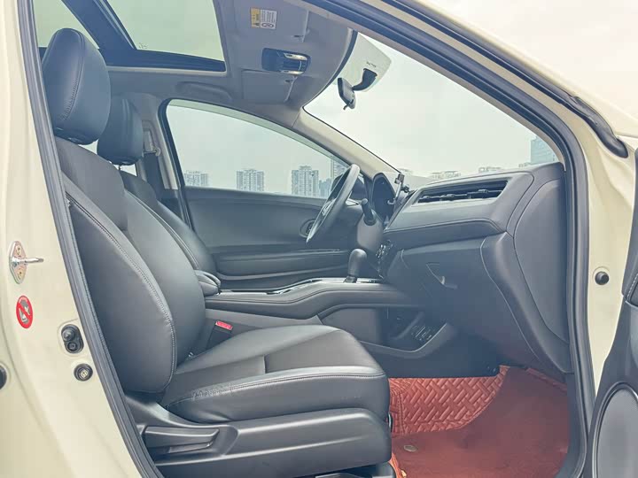 Фото 5 - Honda Vezel