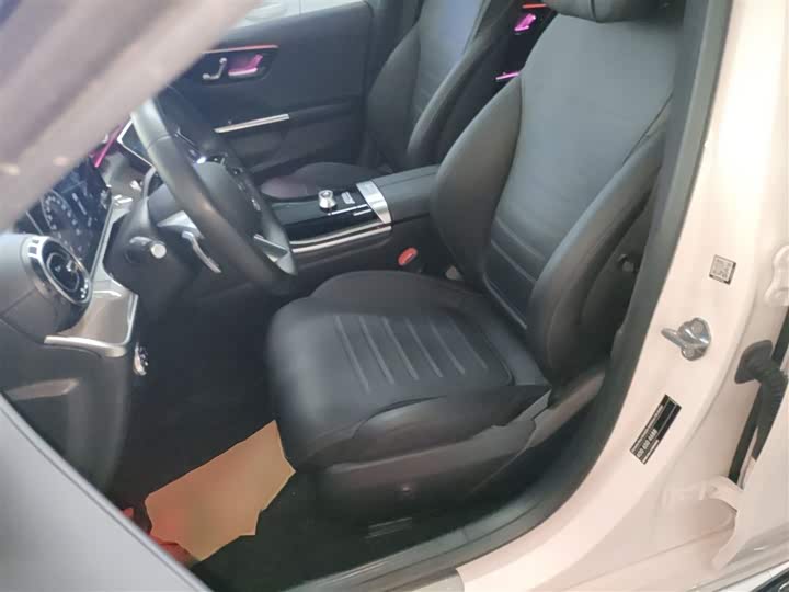 Фото 15 - Mercedes-Benz C-Class