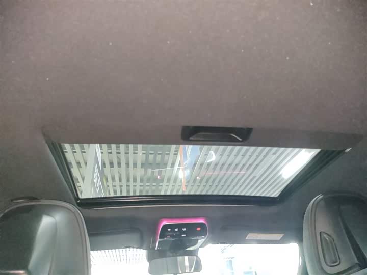 Фото 18 - Mercedes-Benz C-Class