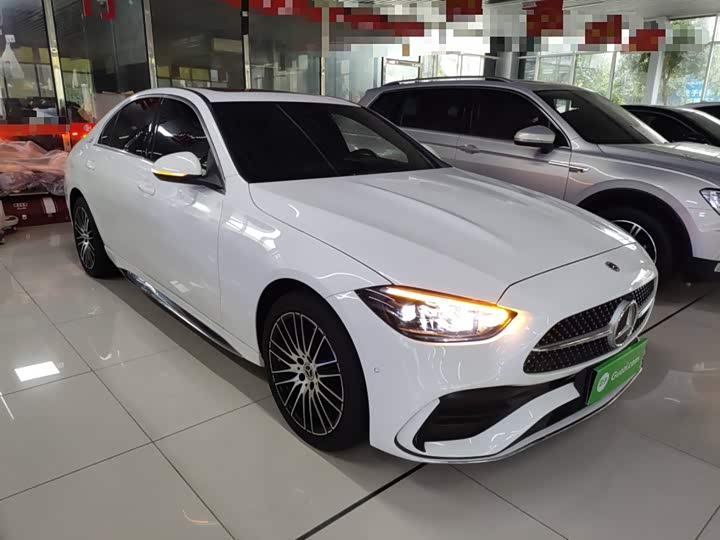 Фото 4 - Mercedes-Benz C-Class