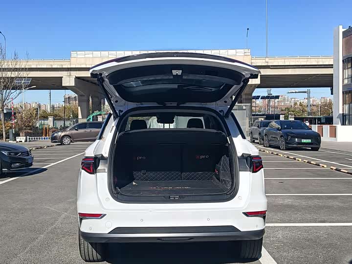 Фото 9 - BYD Song Pro Hybrid