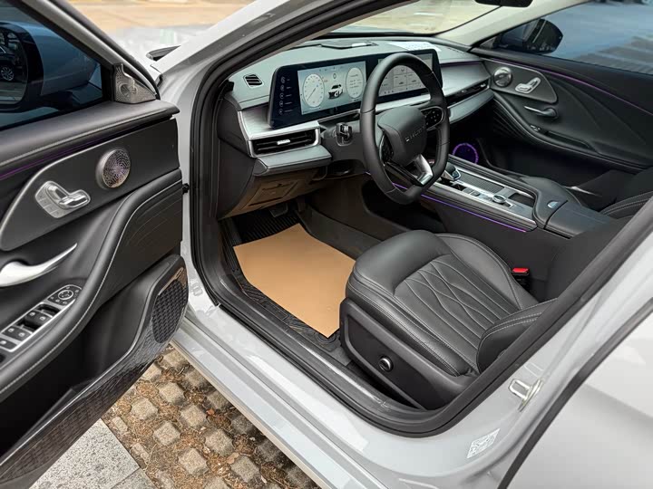 Фото 10 - Chery Arrizo 8