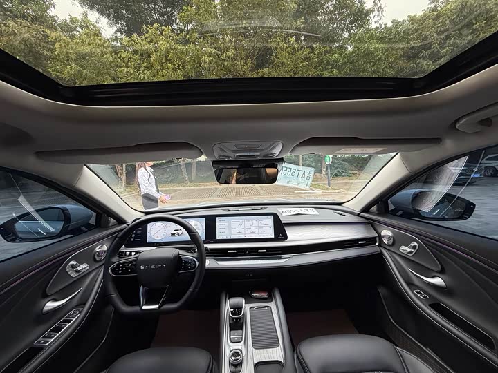 Фото 15 - Chery Arrizo 8