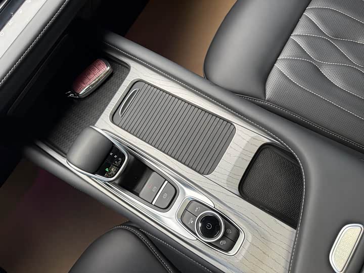 Фото 16 - Chery Arrizo 8