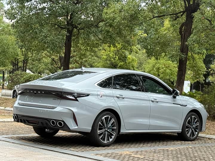 Фото 6 - Chery Arrizo 8