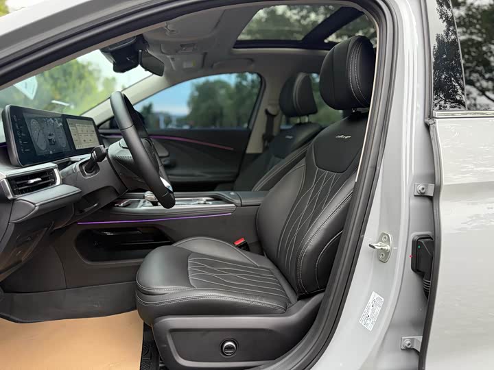 Фото 9 - Chery Arrizo 8