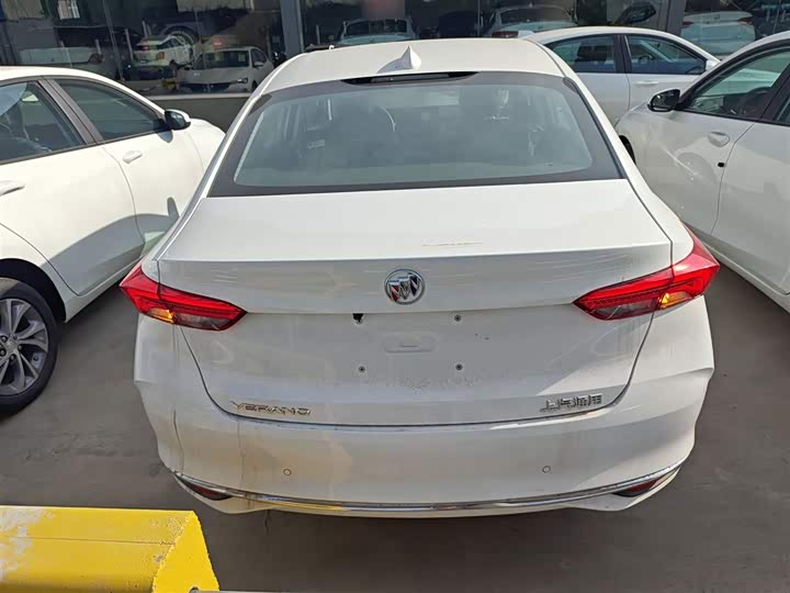 Фото 6 - Buick Verano