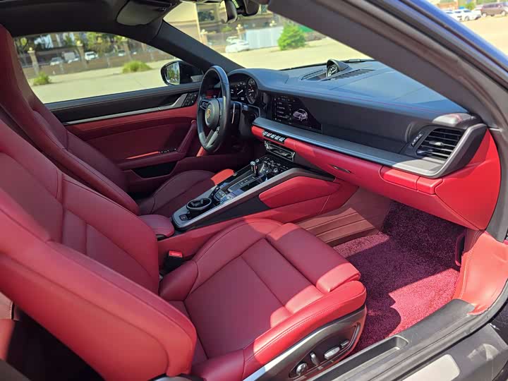 Фото 7 - Porsche 911