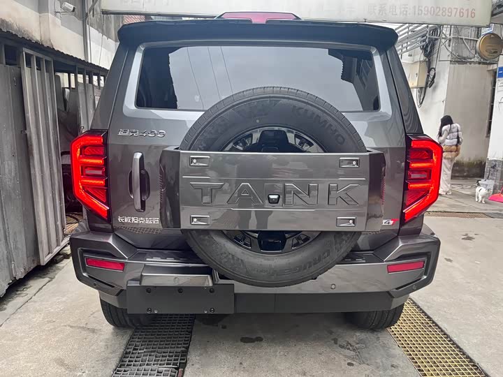 Фото 12 - Tank 400 Hybrid