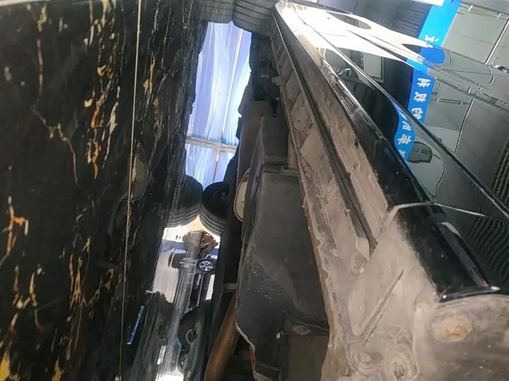 Фото 21 - Toyota Alphard