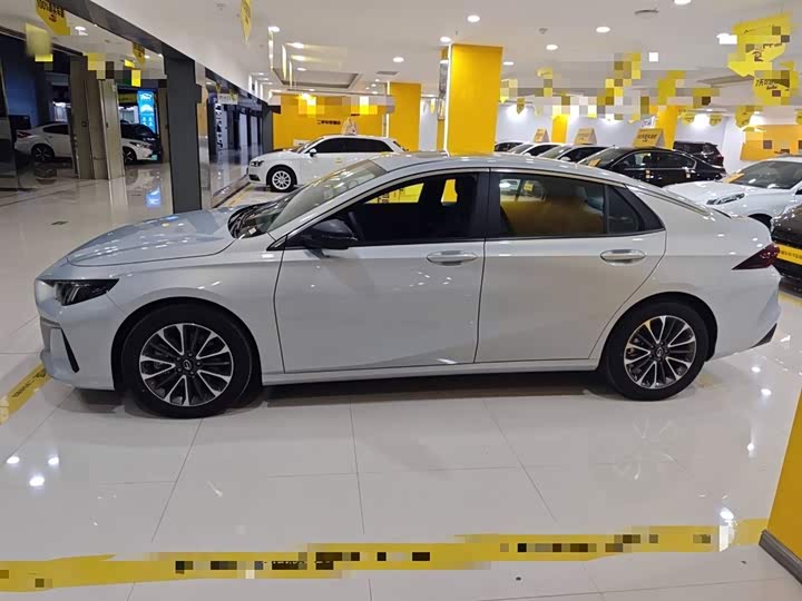 Фото 5 - GAC Trumpchi Empow R