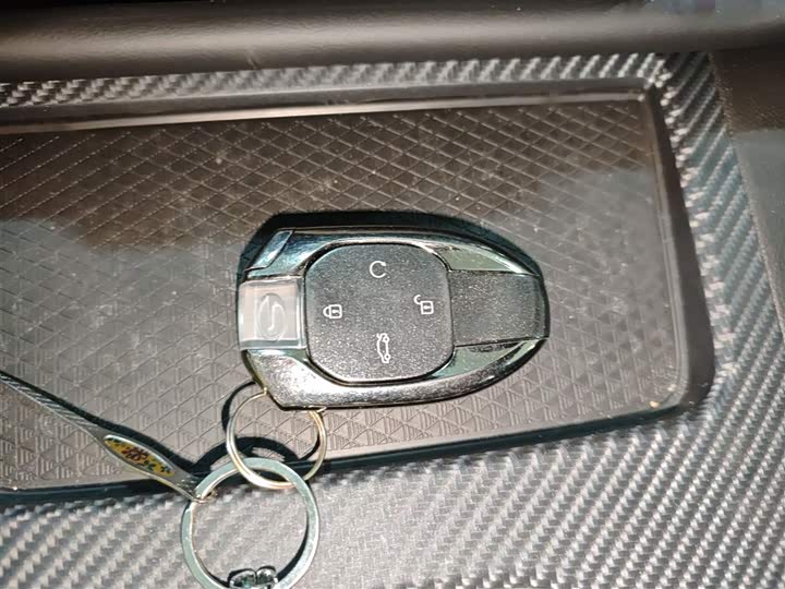 Фото 9 - GAC Trumpchi Empow R