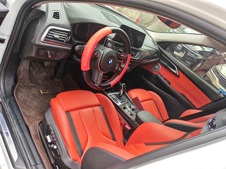 Фото 3 - BMW 1 Series