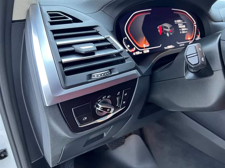 Фото 16 - BMW X3