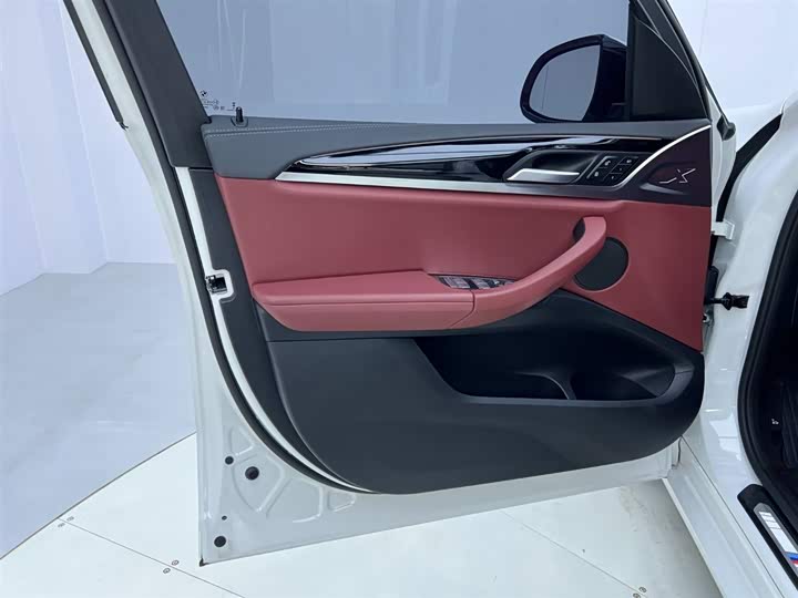 Фото 17 - BMW X3