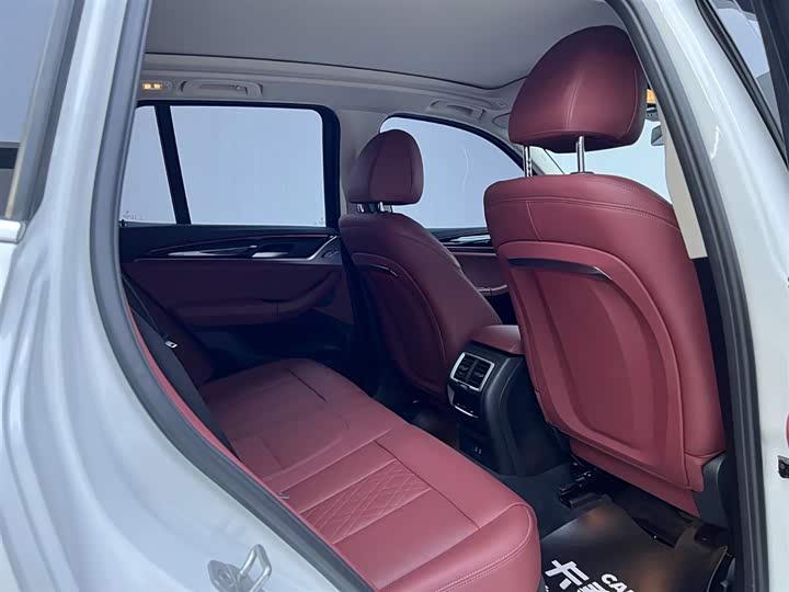 Фото 22 - BMW X3