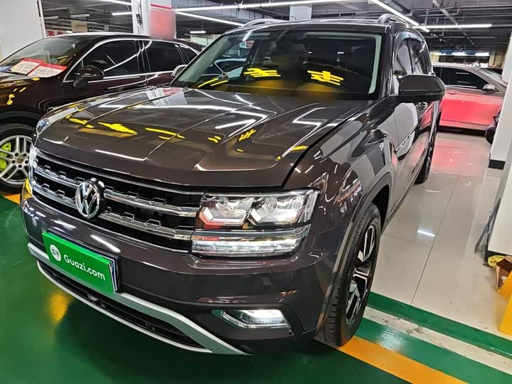 Фото 1 - Volkswagen Teramont Pro