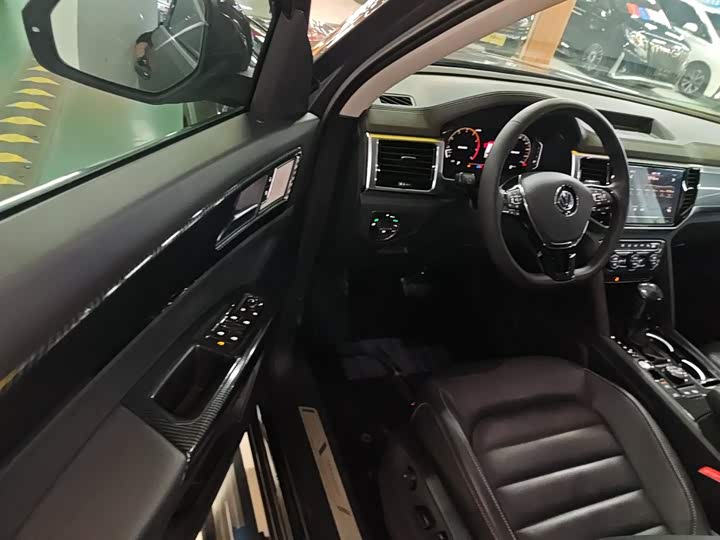 Фото 16 - Volkswagen Teramont Pro