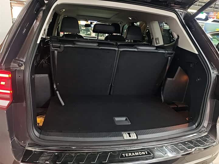 Фото 19 - Volkswagen Teramont Pro